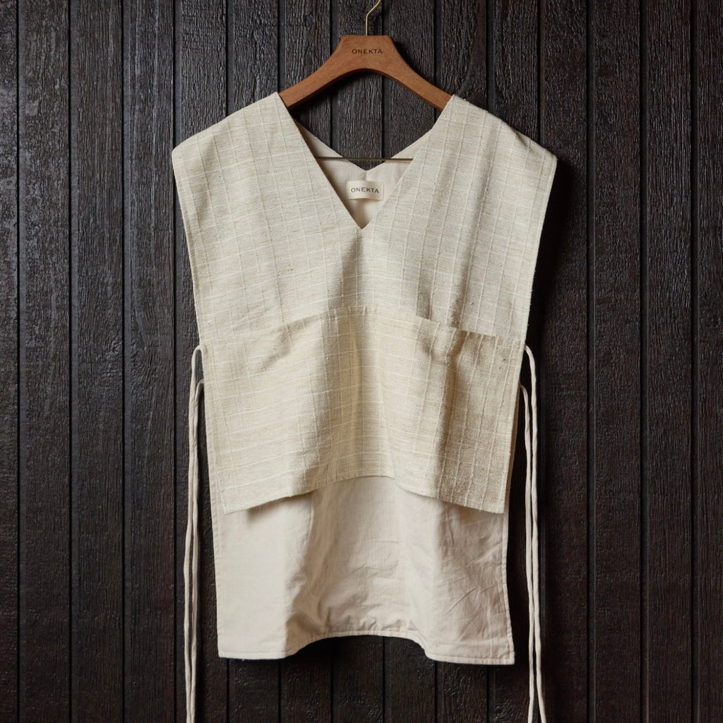 Sable silk vest.
